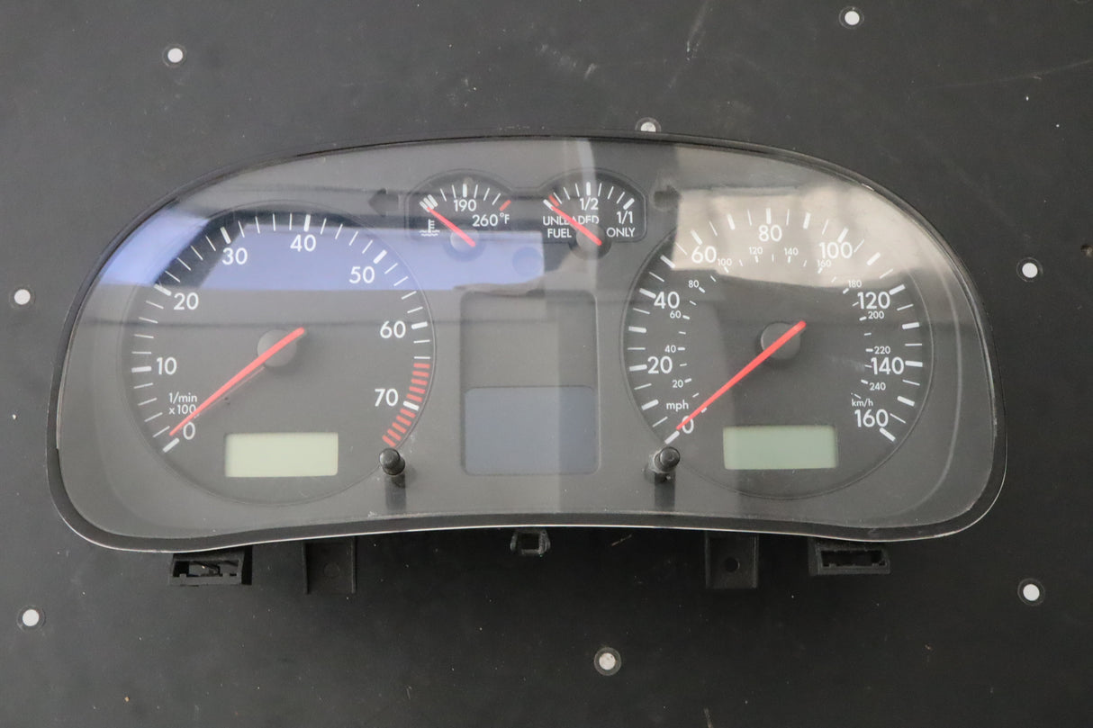 VW Golf / Jetta MK4 Dash Cluster Mount for ECU Master ADU7 Display