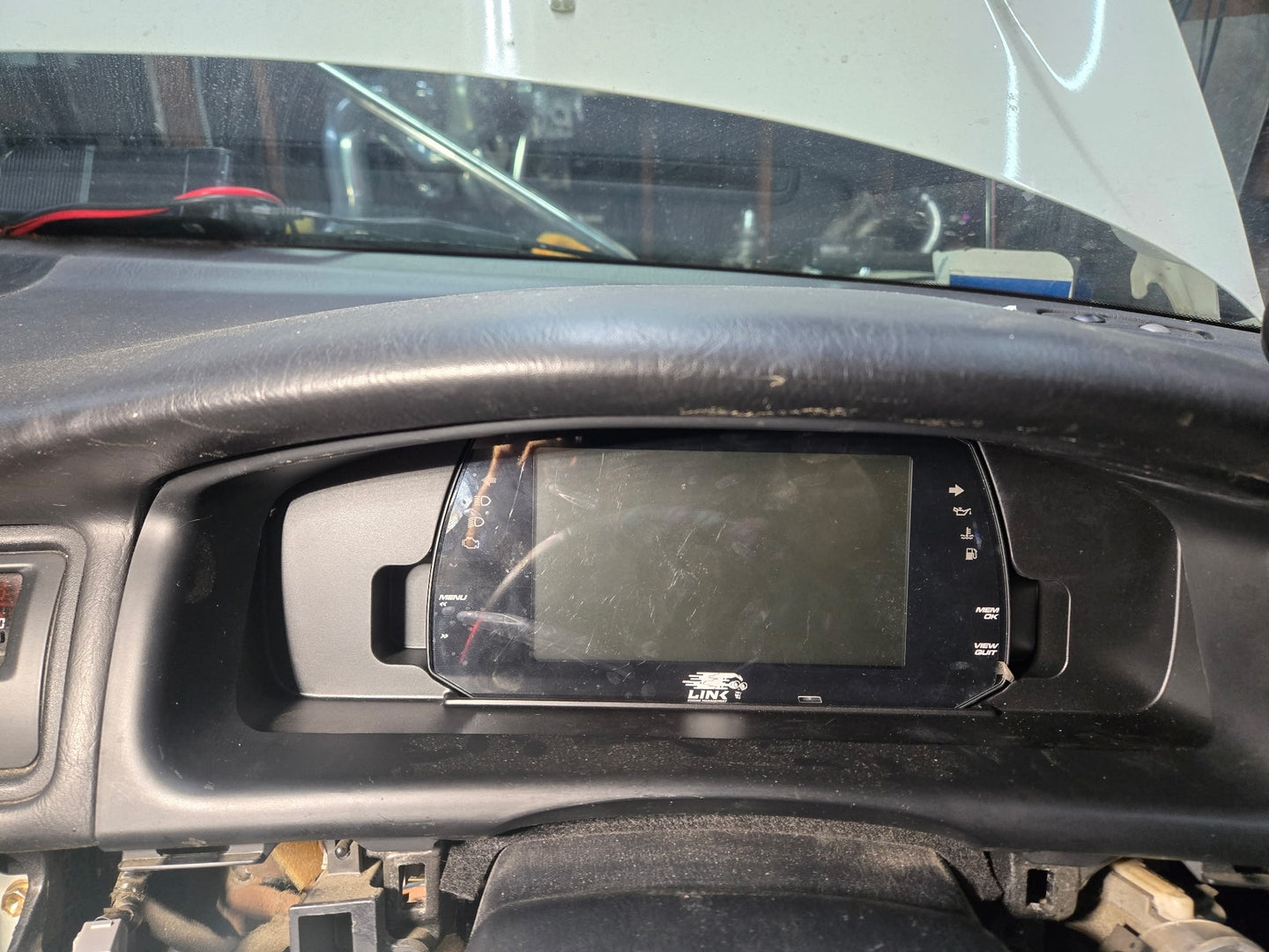 display:AiM/Link MXG