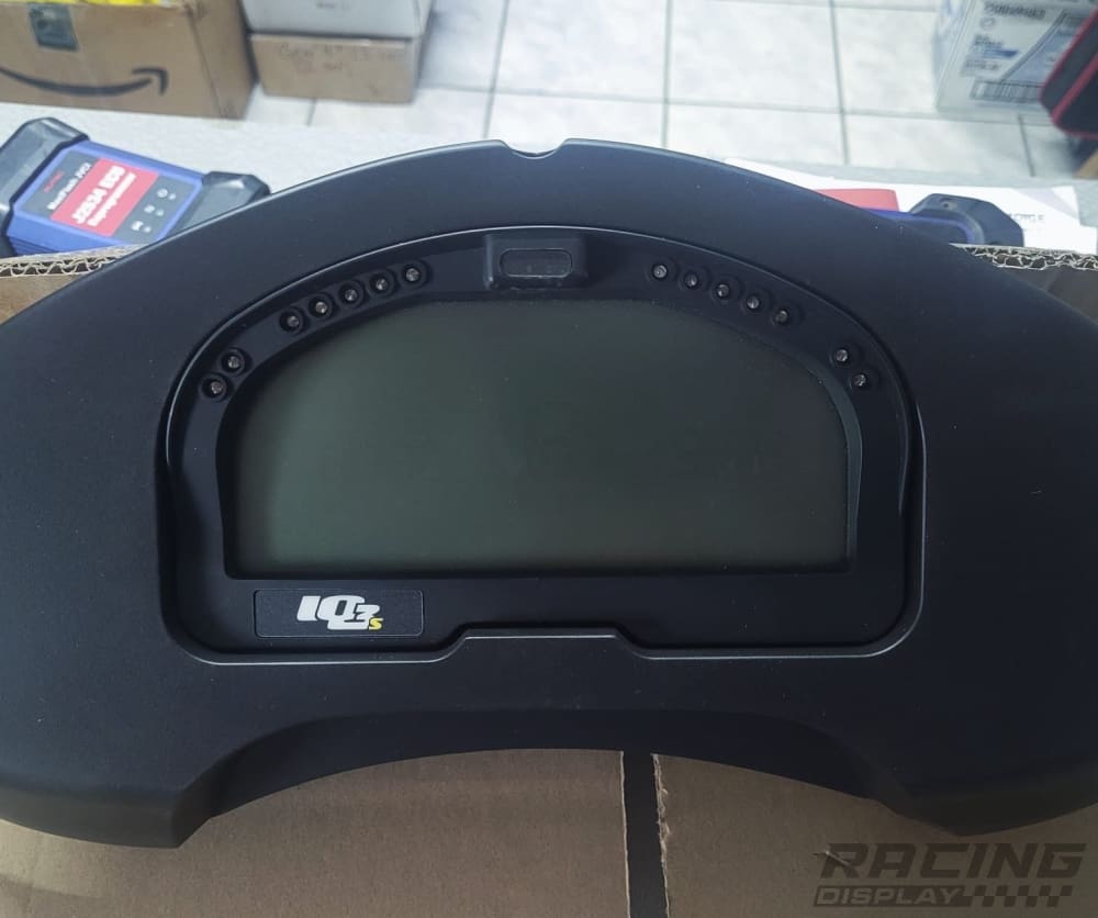 écran:Racepak IQ3