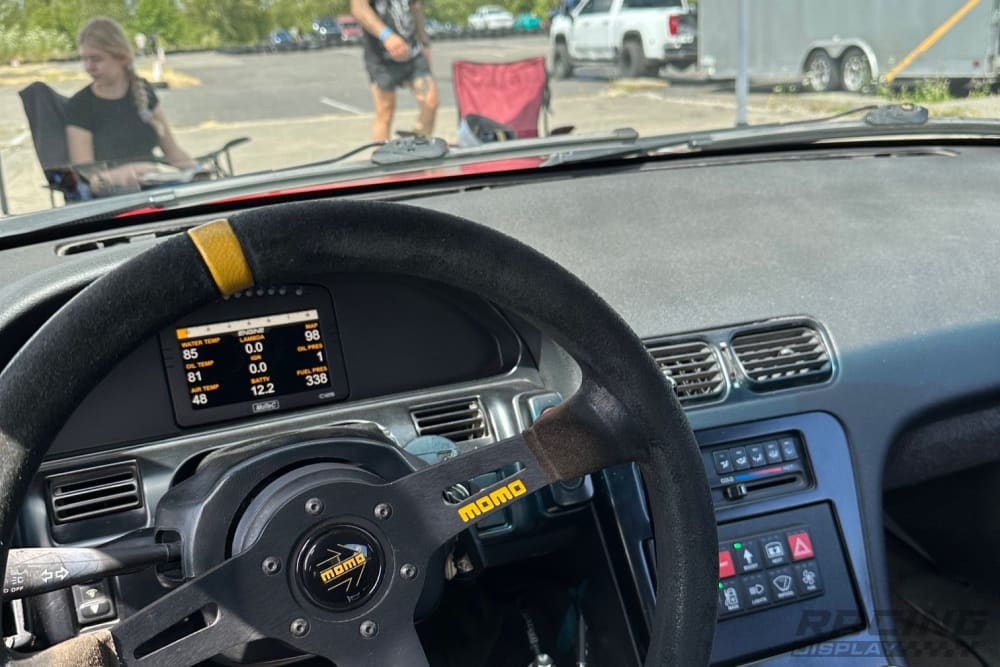 display:MoTec C125/C185